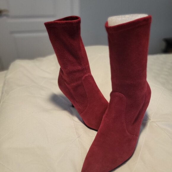 Stuart Weitzman Cling Booties - Picture 6 of 11